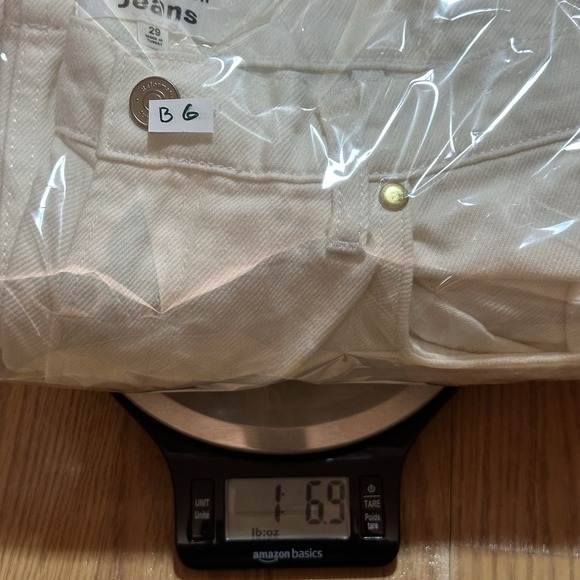 Reformation Jeans Cowboy Studded High Rise Straight Vintage White Size 29 - Picture 11 of 11